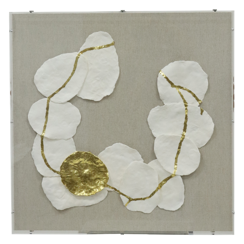 QUADRO DECORATIVO ACRILICO COM APLICACOES (BRANCO DOURADO) 60X60X5cm