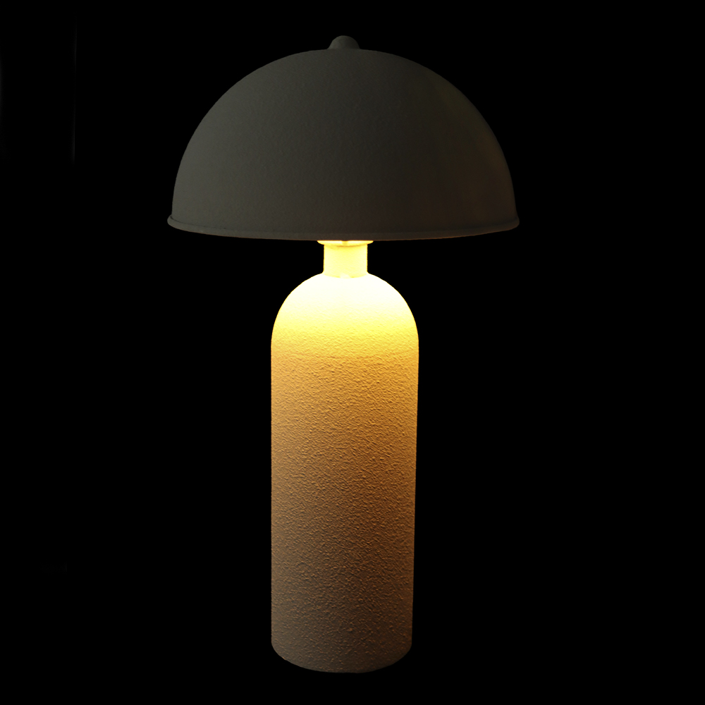 ABAJUR METAL C/ TEXTURA BIVOLT (OFF WHITE) 46,5cm 26d